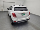 Used 2019 Chevrolet Trax LT image 6