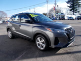 Used 2022 Nissan Kicks S image 3