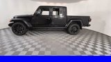 New 2025 Jeep Gladiator Sport image 5