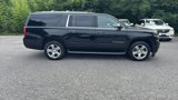 Used 2017 Chevrolet Suburban Premier image 4