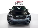 Used 2022 Chrysler Pacifica Touring-L w/ Uconnect Theater Family Group image 2