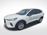 Used 2025 Ford Escape Active w/ Cold Weather Package image 2