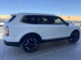 Used 2024 Kia Telluride SX Prestige image 4