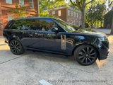 Used 2024 Land Rover Range Rover SV image 3