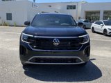 New 2025 Volkswagen Atlas Cross Sport SE image 3