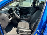 Used 2024 GMC Terrain SLT image 6