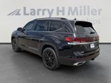 New 2025 Volkswagen Atlas SE image 4