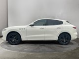 Certified 2021 Maserati Levante image 2