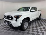 Used 2025 Toyota Tacoma SR5 image 4