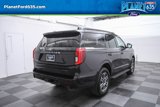 New 2025 Ford Expedition Active image 4