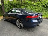 Certified 2022 Jaguar XF R-Dynamic SE image 4