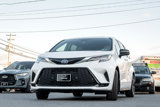 Used 2023 Toyota Sienna XSE image 4