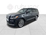 Used 2023 Lincoln Navigator Reserve image 1