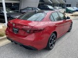Certified 2022 Alfa Romeo Giulia Veloce image 5