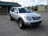 Used 2009 Kia Borrego EX w/ Luxury Pkg image 2
