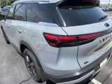 New 2025 INFINITI QX60 Luxe image 3