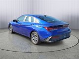 Used 2024 Hyundai Elantra SEL image 3