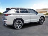 New 2025 Mitsubishi Outlander SE image 3