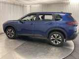 Used 2023 Nissan Rogue SV image 3