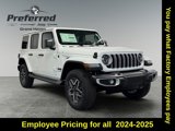 New 2025 Jeep Wrangler Sahara image 3