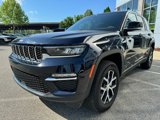 Used 2024 Jeep Grand Cherokee Limited image 4