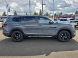 New 2025 Volkswagen Atlas Peak Edition SE image 3