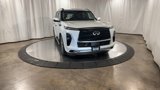New 2025 INFINITI QX80 Sensory image 3