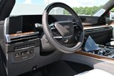 Used 2025 Cadillac Escalade ESV Sport Platinum image 3