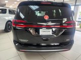 New 2025 Chrysler Pacifica Pinnacle image 3