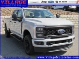 New 2025 Ford F350 XL image 3