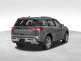 New 2025 Nissan Pathfinder SL image 2