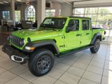 New 2025 Jeep Gladiator Sport image 2