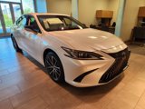 New 2025 Lexus ES 350 w/ Premium Package image 2