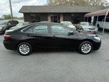 Used 2015 Toyota Camry LE image 3