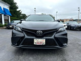 Used 2021 Toyota Camry SE image 2