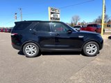 Used 2018 Land Rover Discovery SE image 4