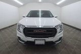 Used 2024 GMC Terrain SLE image 2