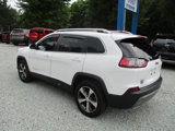 Used 2019 Jeep Cherokee Limited image 3