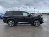 New 2025 Nissan Pathfinder Platinum image 3
