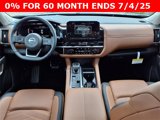 New 2025 Nissan Pathfinder Platinum image 3