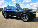Used 2021 Nissan Rogue SV image 3