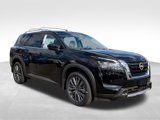 New 2025 Nissan Pathfinder SL w/ SL Premium Package image 5