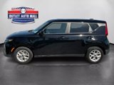 Used 2022 Kia Soul LX w/ Technology Package image 6