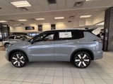 New 2025 Mitsubishi Outlander SEL image 4