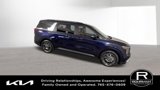 New 2026 Kia Carnival EX image 2