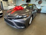 Used 2022 Toyota Camry SE image 5