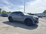 New 2026 Volkswagen Atlas Cross Sport SEL R-Line image 3