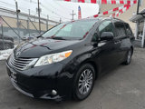 Used 2015 Toyota Sienna image 2