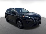 Used 2024 Nissan Rogue SV image 3