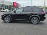 New 2025 Nissan Pathfinder SV w/ SV Premium Package image 6